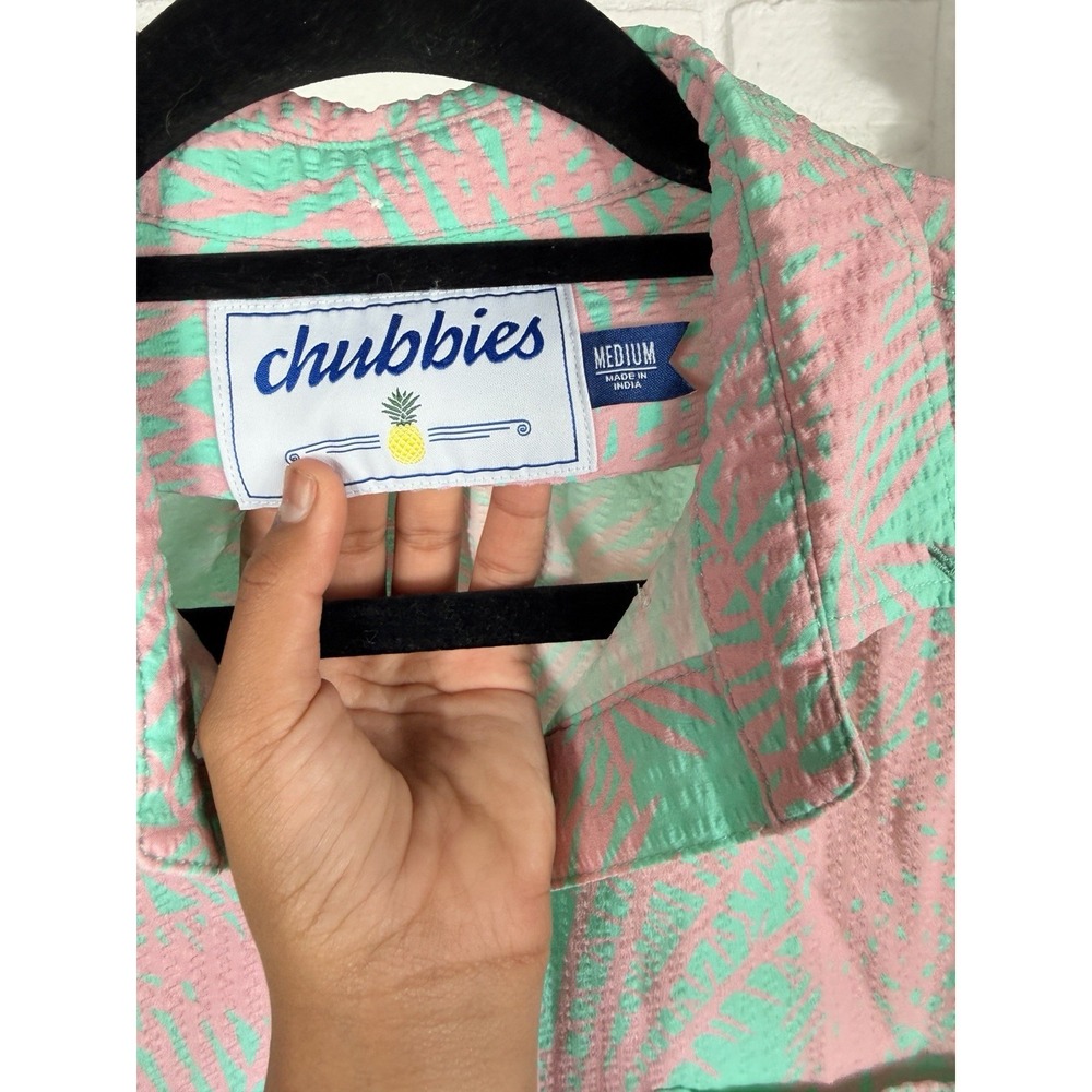 Chubbies Medium Pink Mint Palm Leaf Seersucker Button Up Hawaiian Shirt - Picture 3 of 6